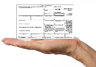 filing-form-1099-misc-in-hand
